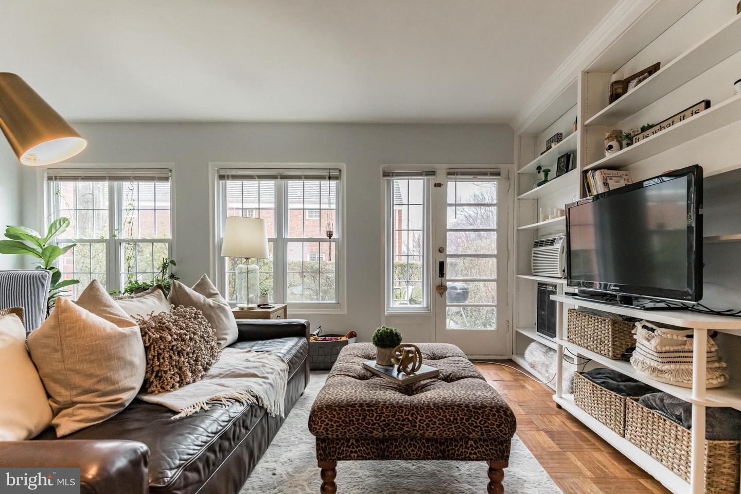 3534 GUNSTON ROAD Unit: 715