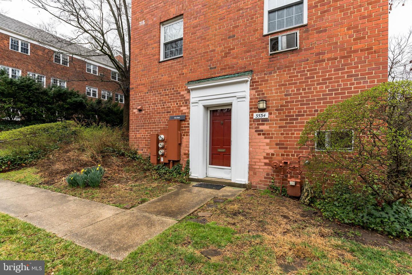3534 GUNSTON ROAD Unit: 715
