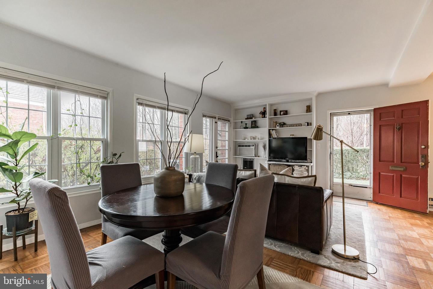 3534 GUNSTON ROAD Unit: 715