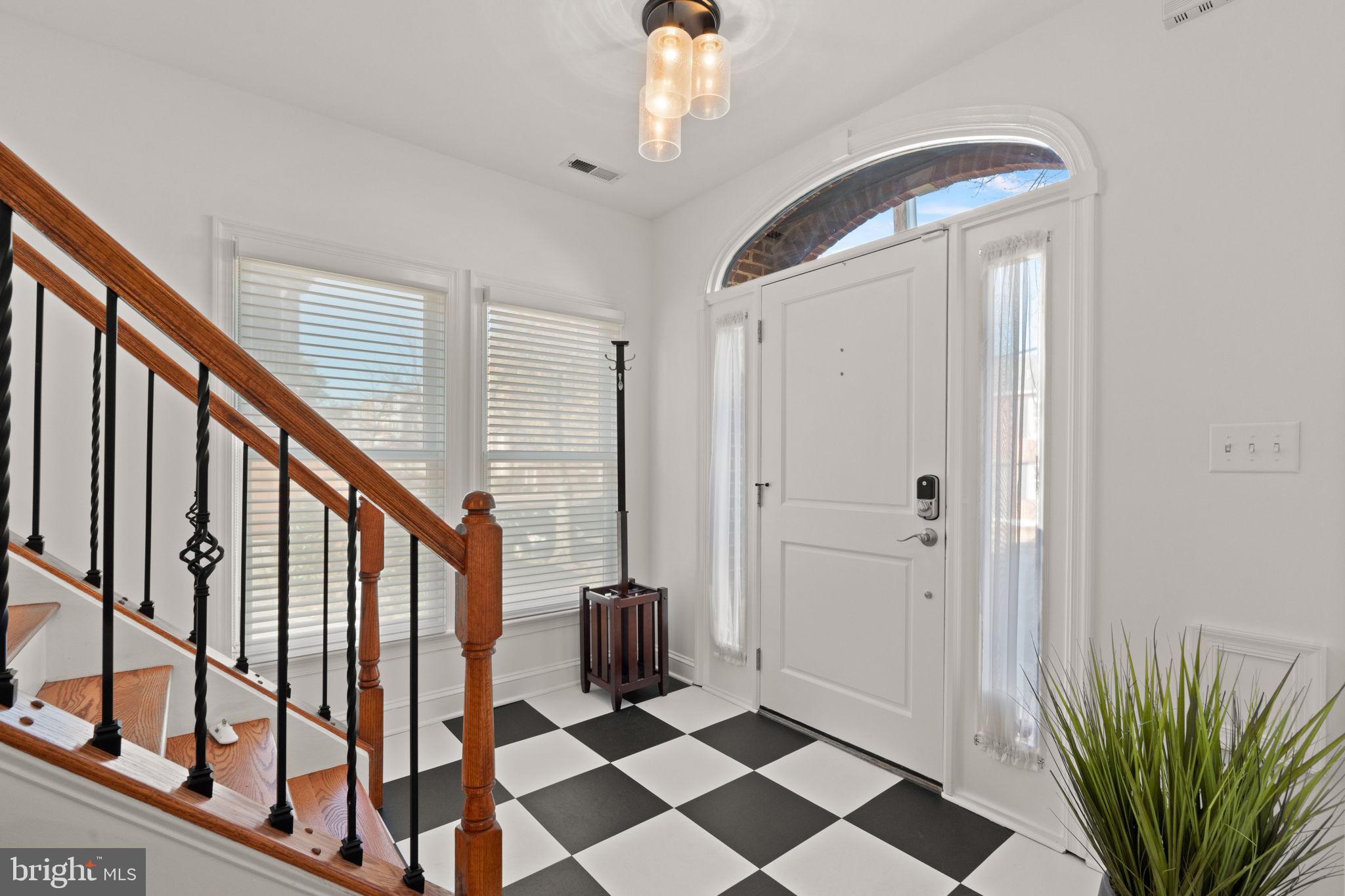 314 Princess St