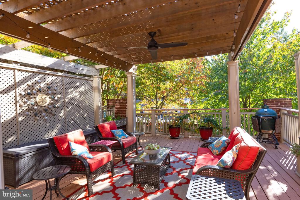 314 Princess St