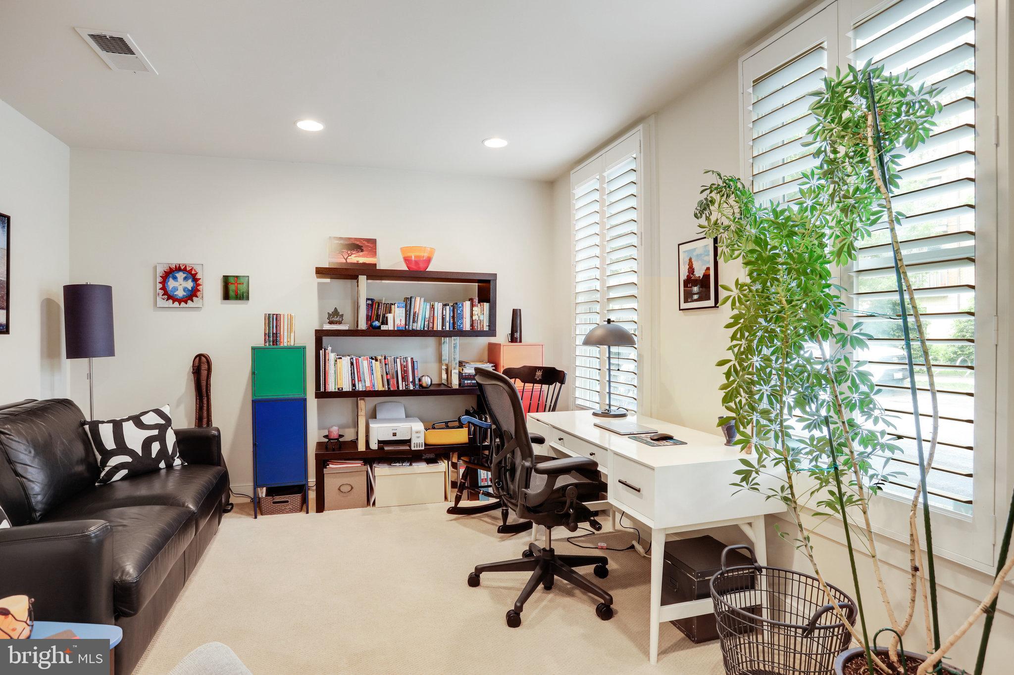 929 Parker Gray School Way