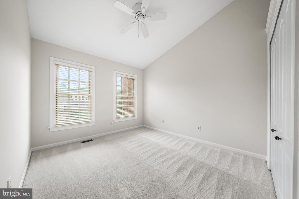 1132 QUAKER HILL COURT