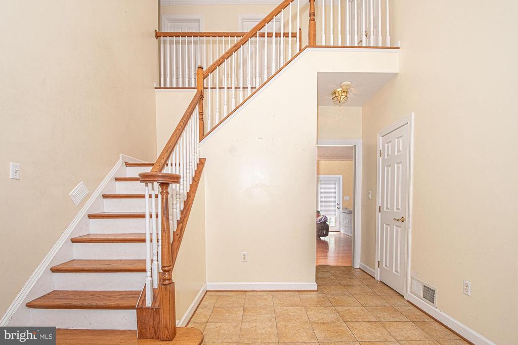 105 FAIRFIELD DRIVE