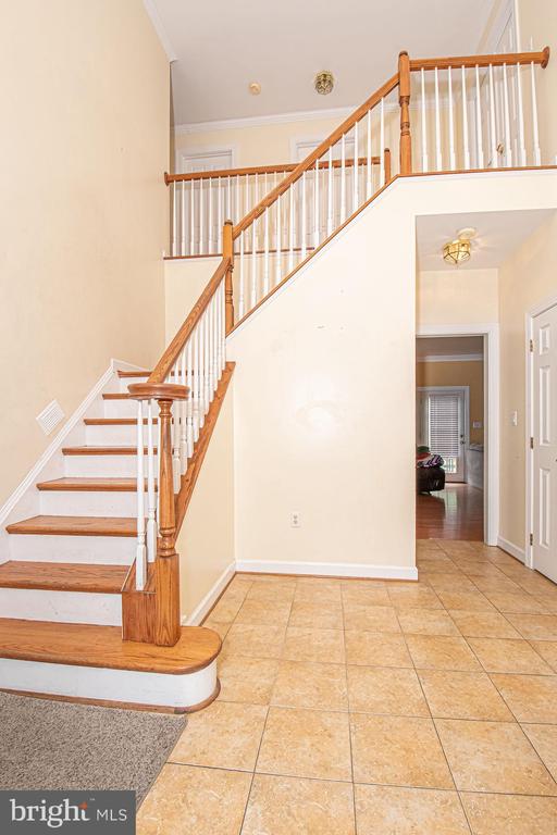 105 FAIRFIELD DRIVE