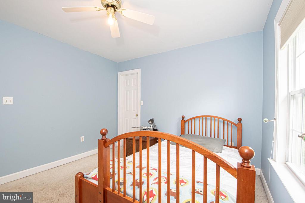 105 FAIRFIELD DRIVE