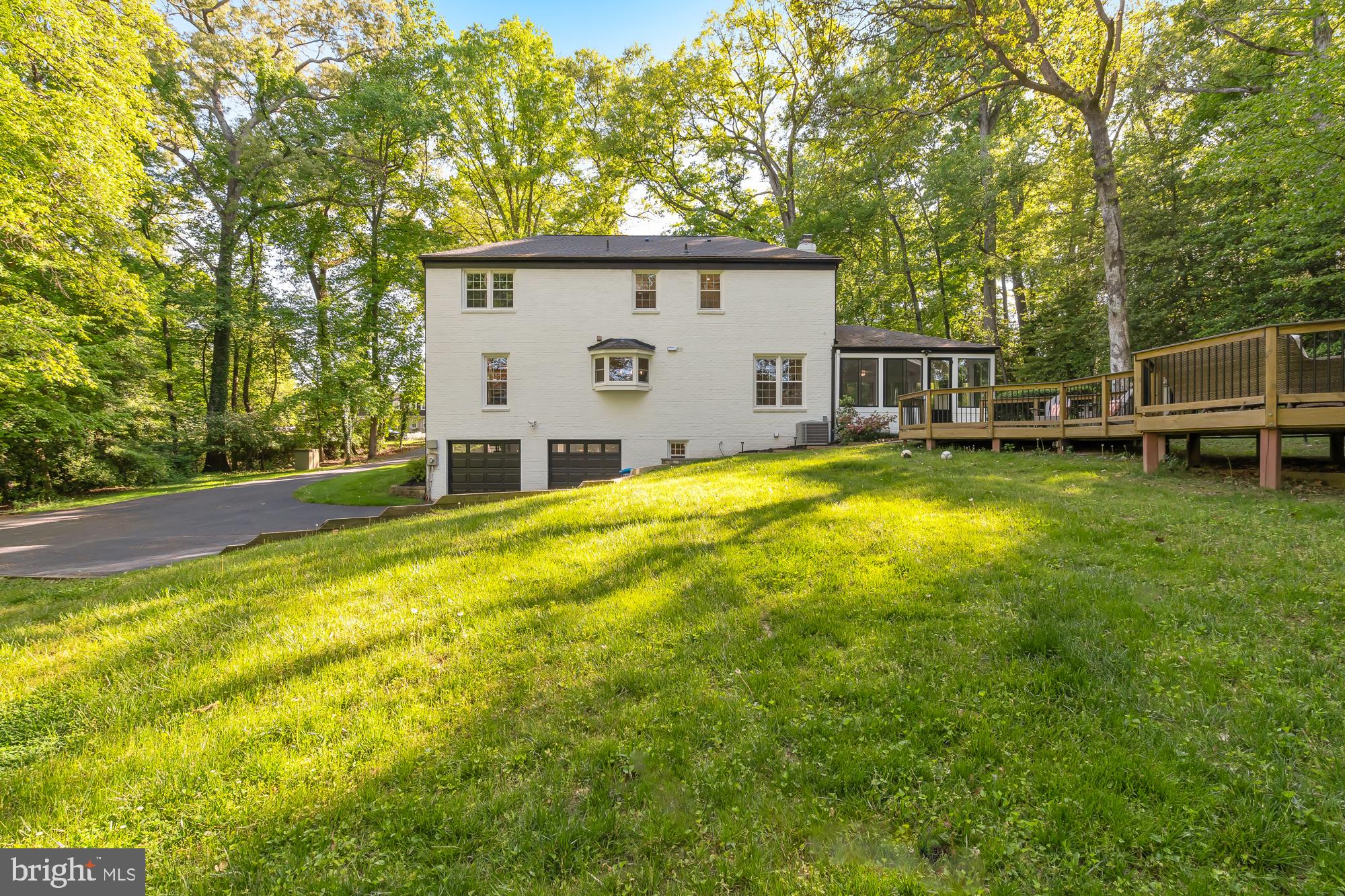 11312 Lapham Dr