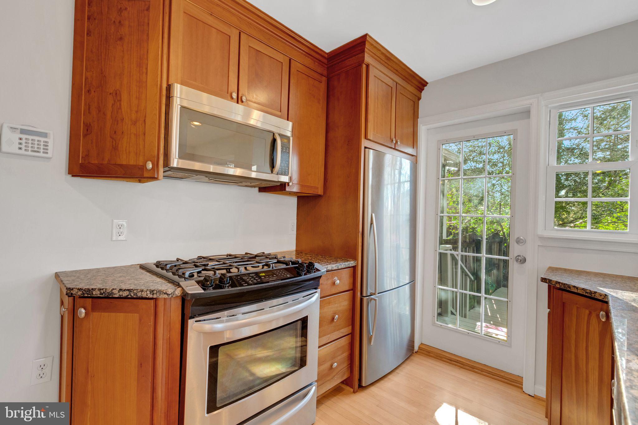 2731 Fort Dr