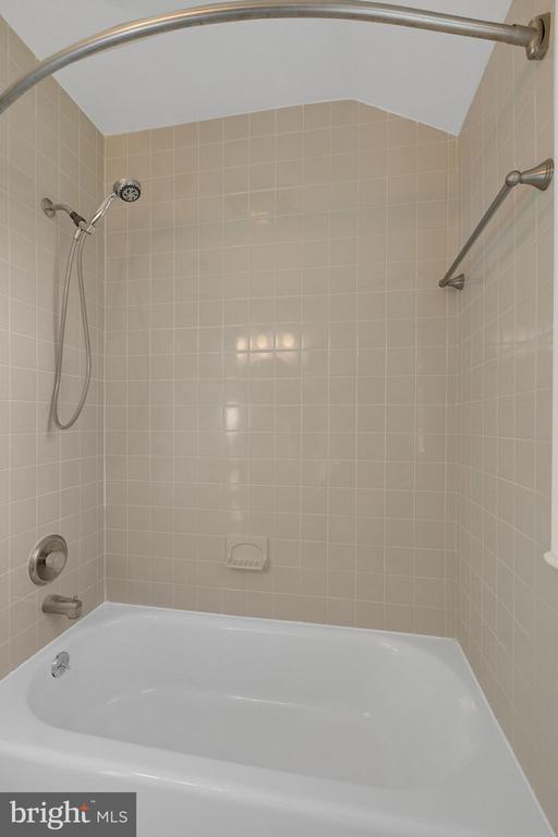 2731 Fort Dr
