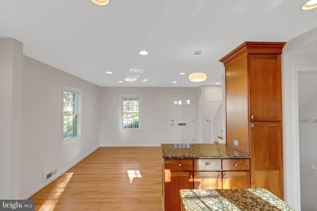 2731 Fort Dr