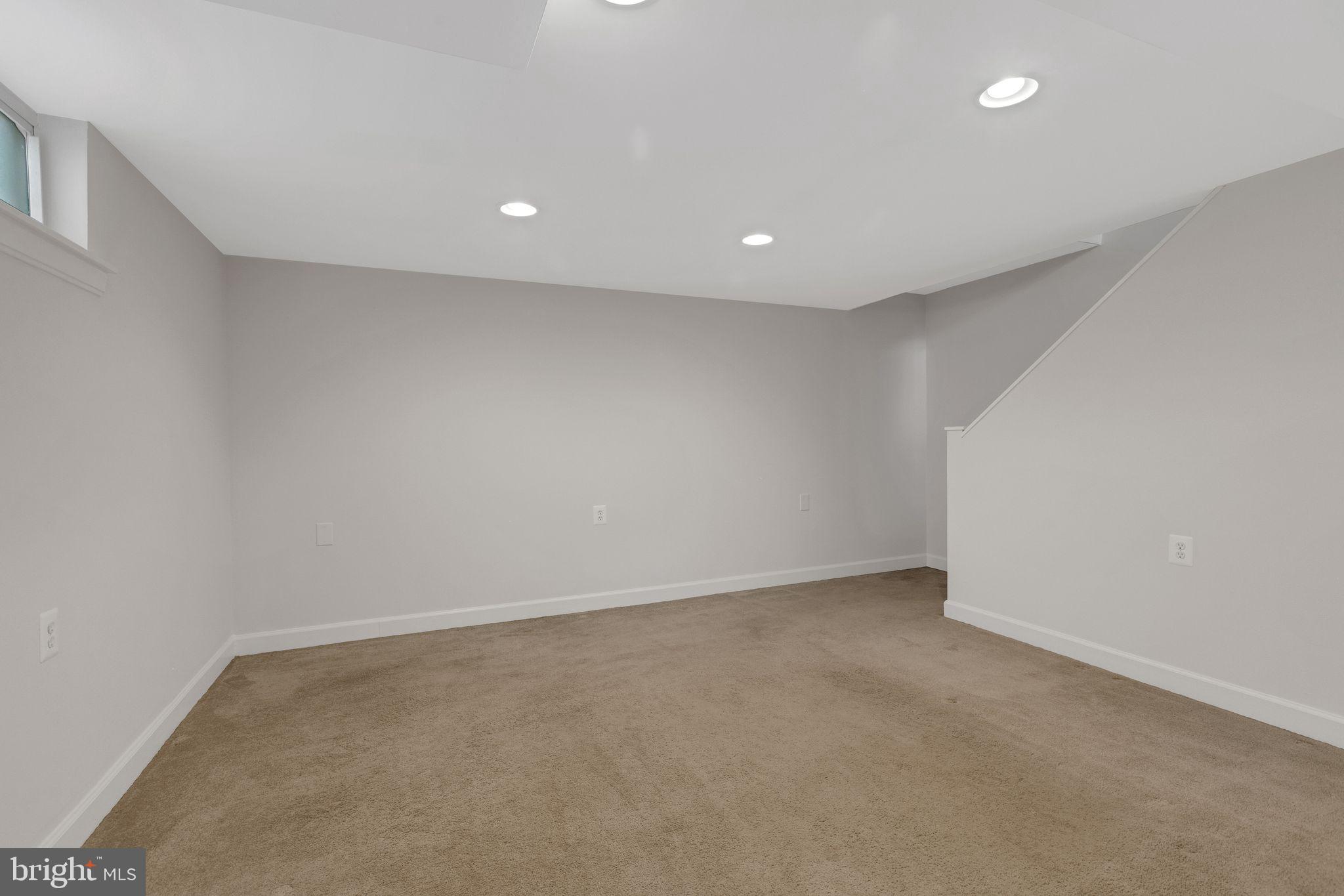 2731 Fort Dr