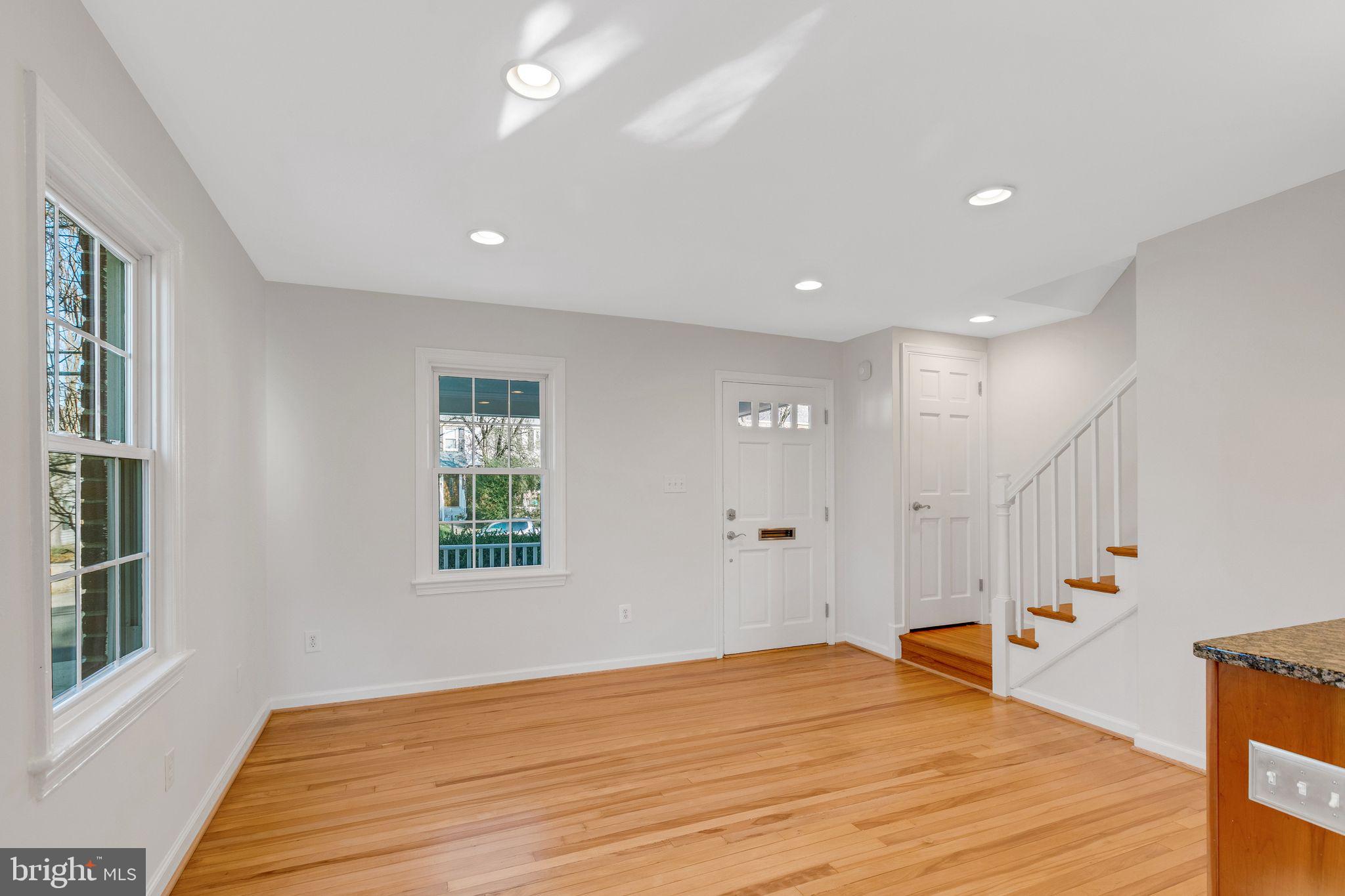 2731 Fort Dr