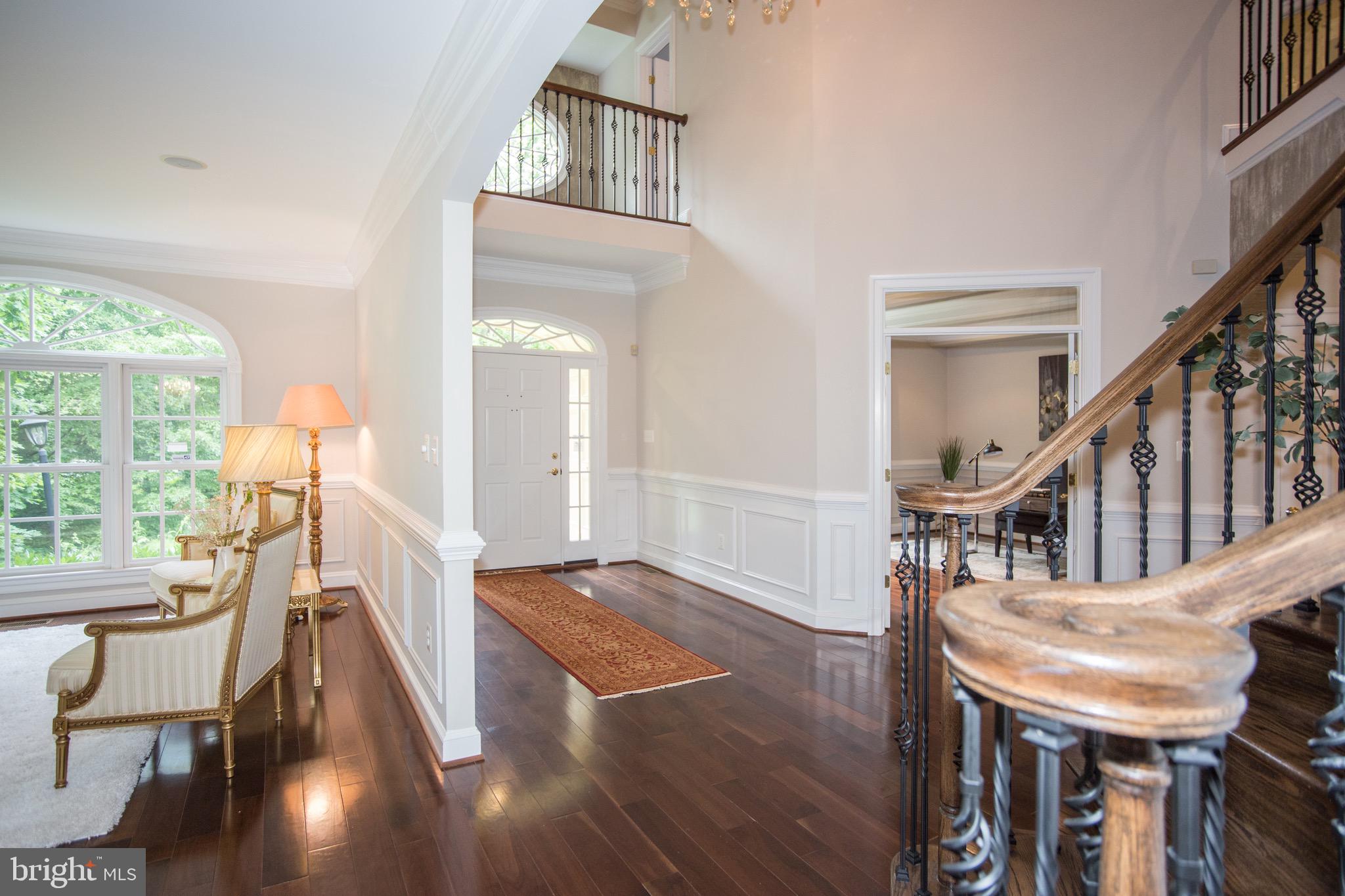 6125 OLD DOMINION DR