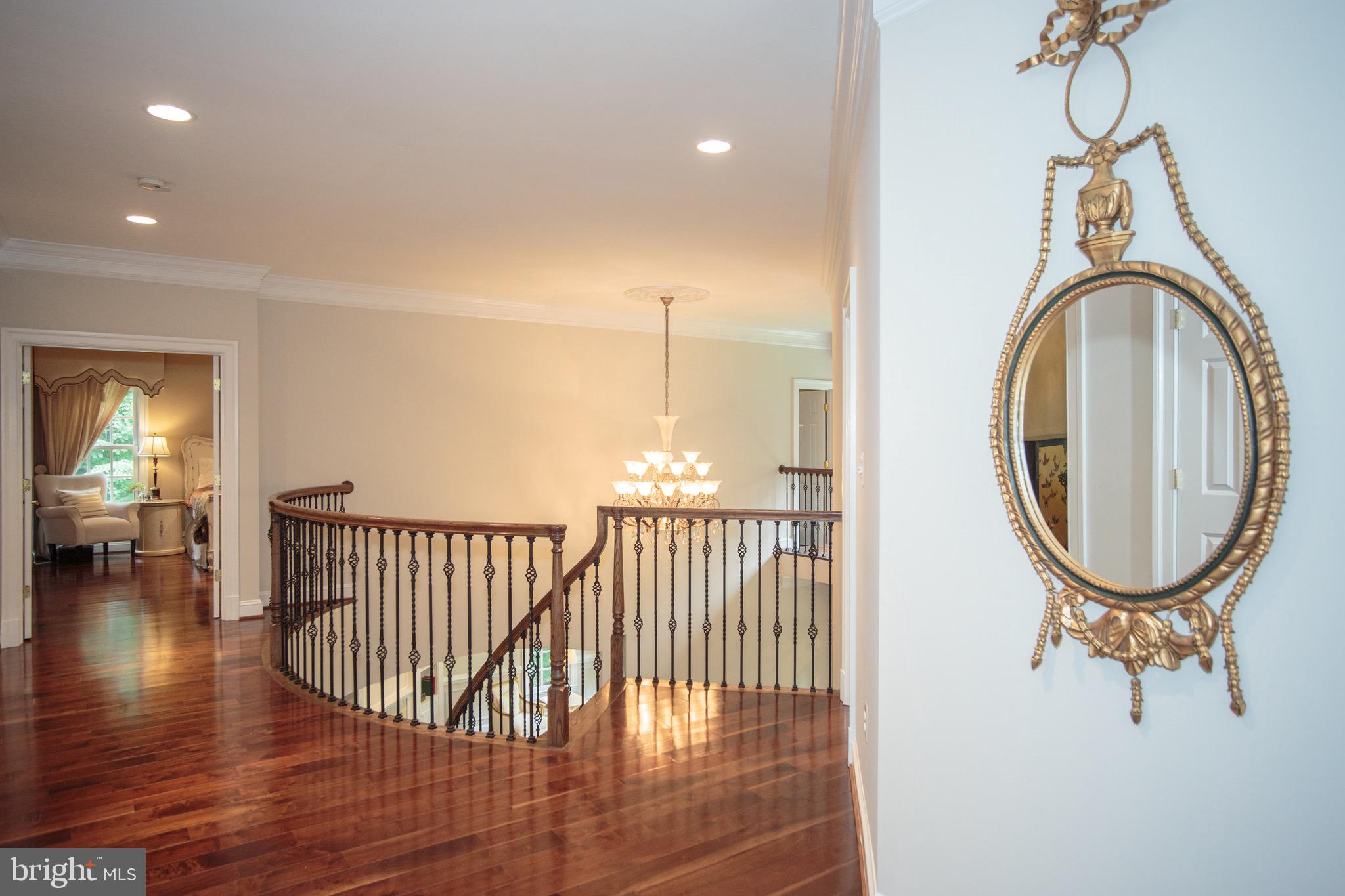 6125 OLD DOMINION DR