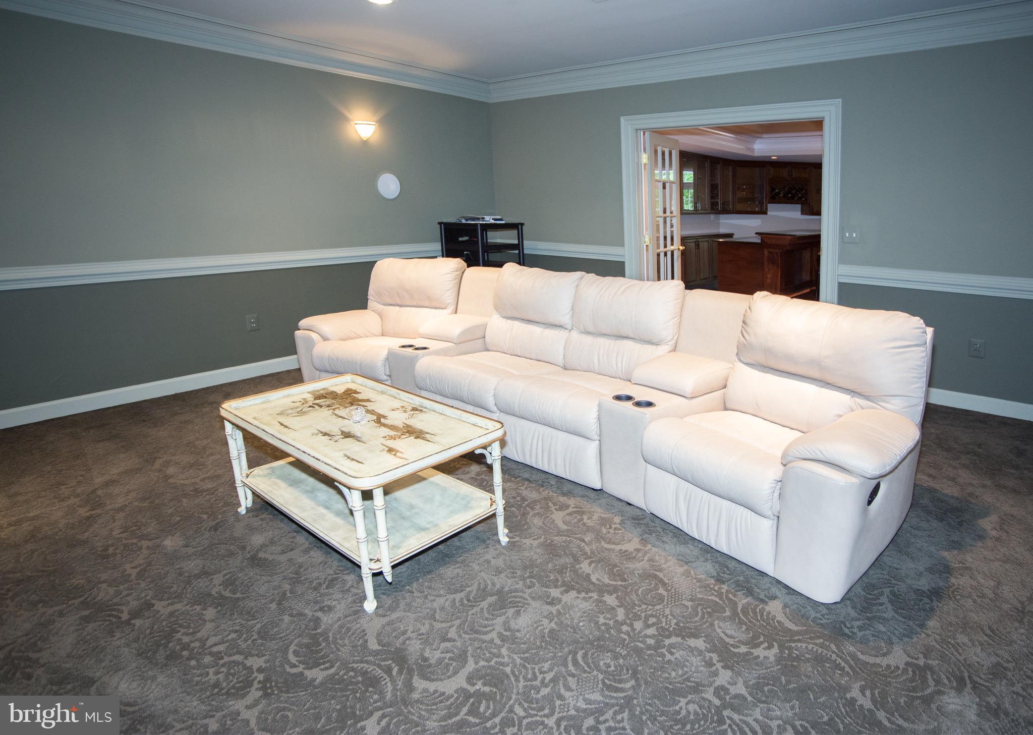 6125 OLD DOMINION DR