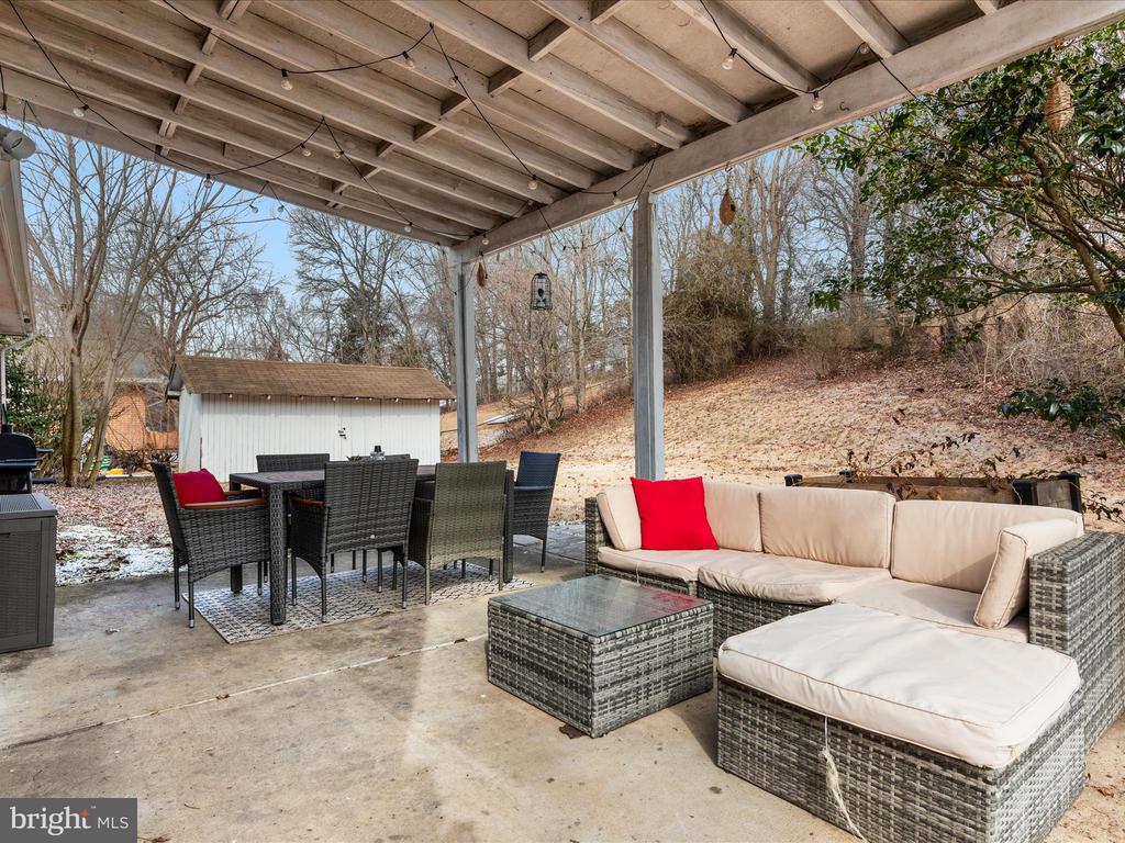 4002 Ronson Dr