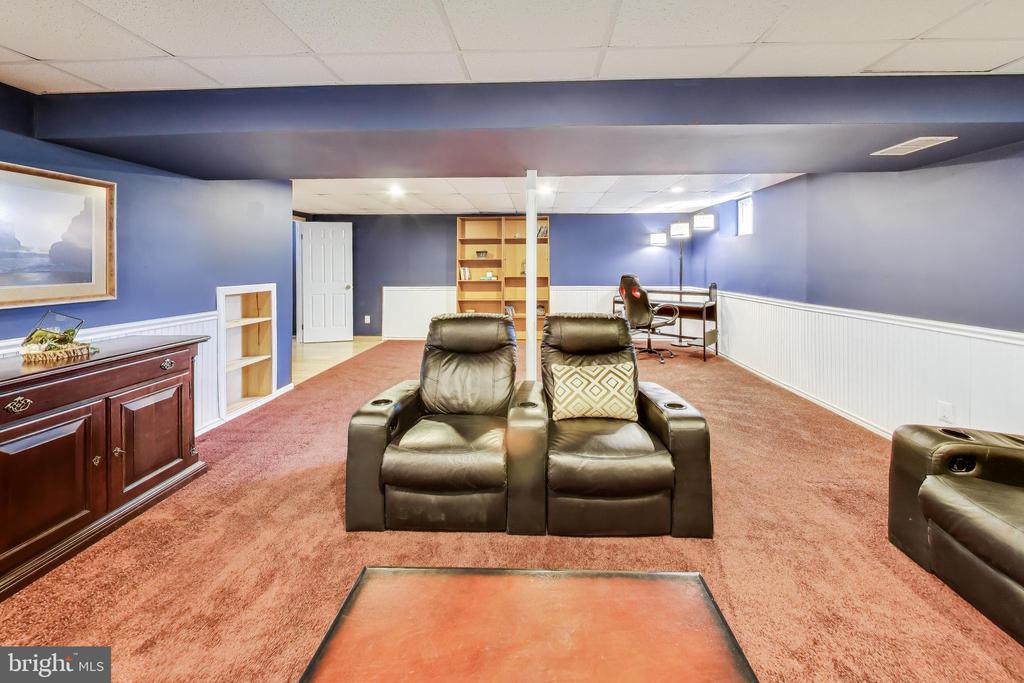8404 CHILLUM COURT