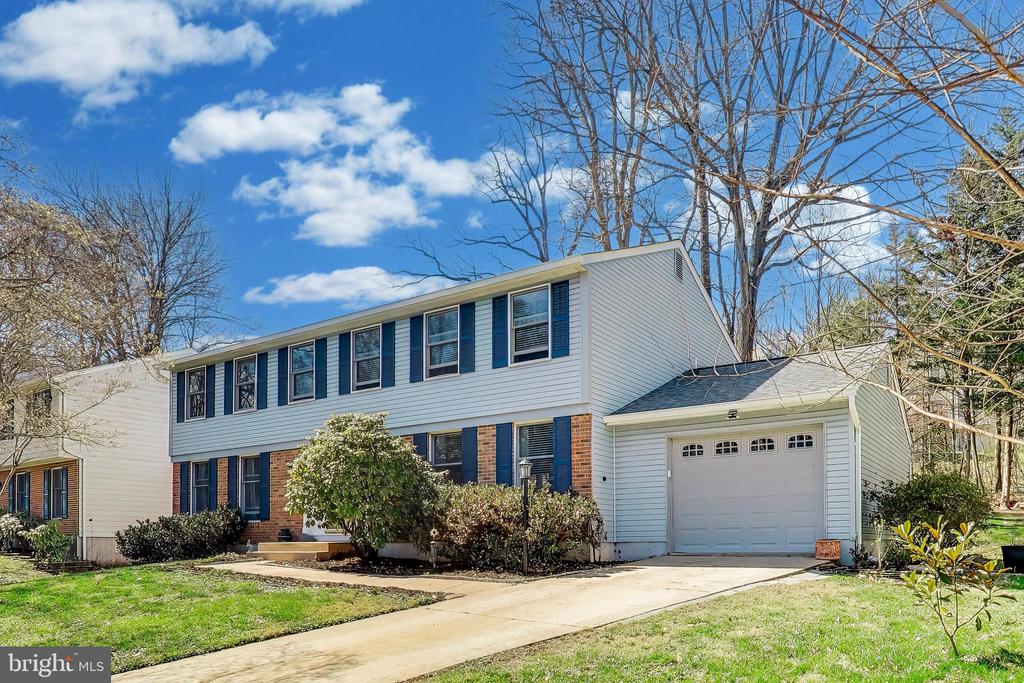 8404 CHILLUM COURT