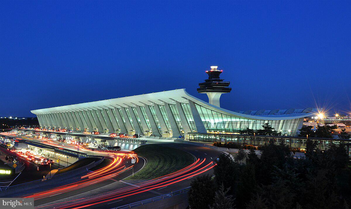 21668 CALAMARY CIRCLE