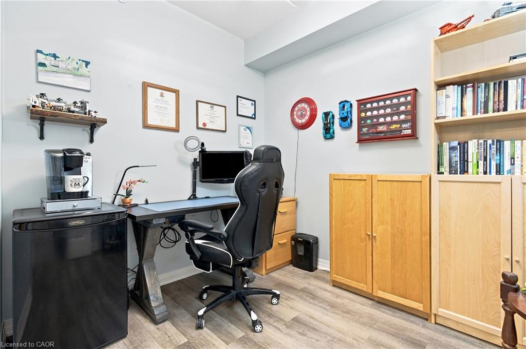 126-610 Farmstead Drive Unit: 126