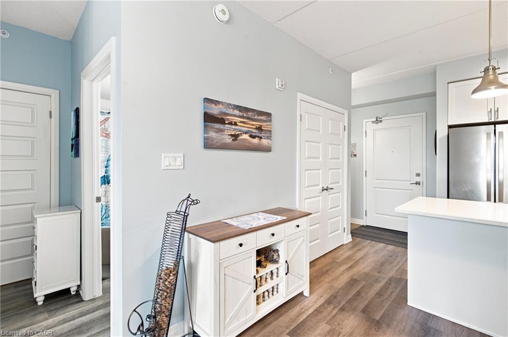 126-610 Farmstead Drive Unit: 126