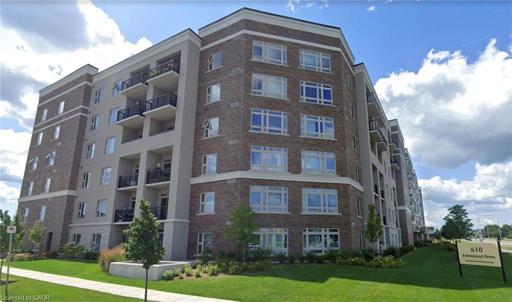 126-610 Farmstead Drive Unit: 126