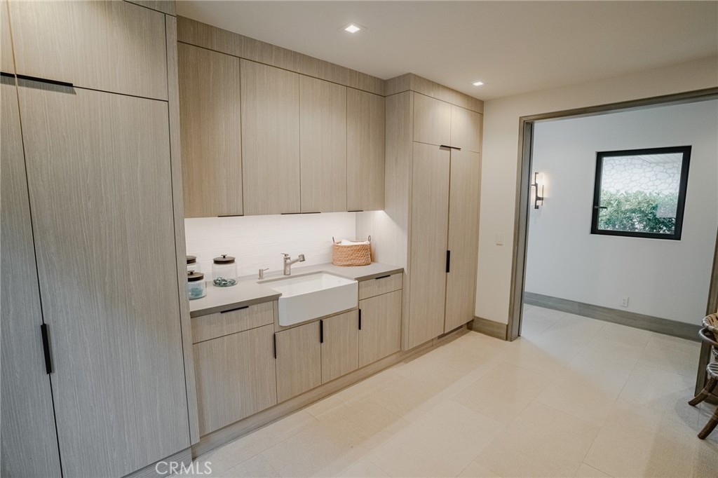 5 Pacific Ridge Place