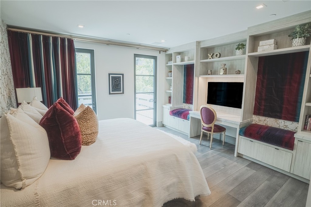 5 Pacific Ridge Place