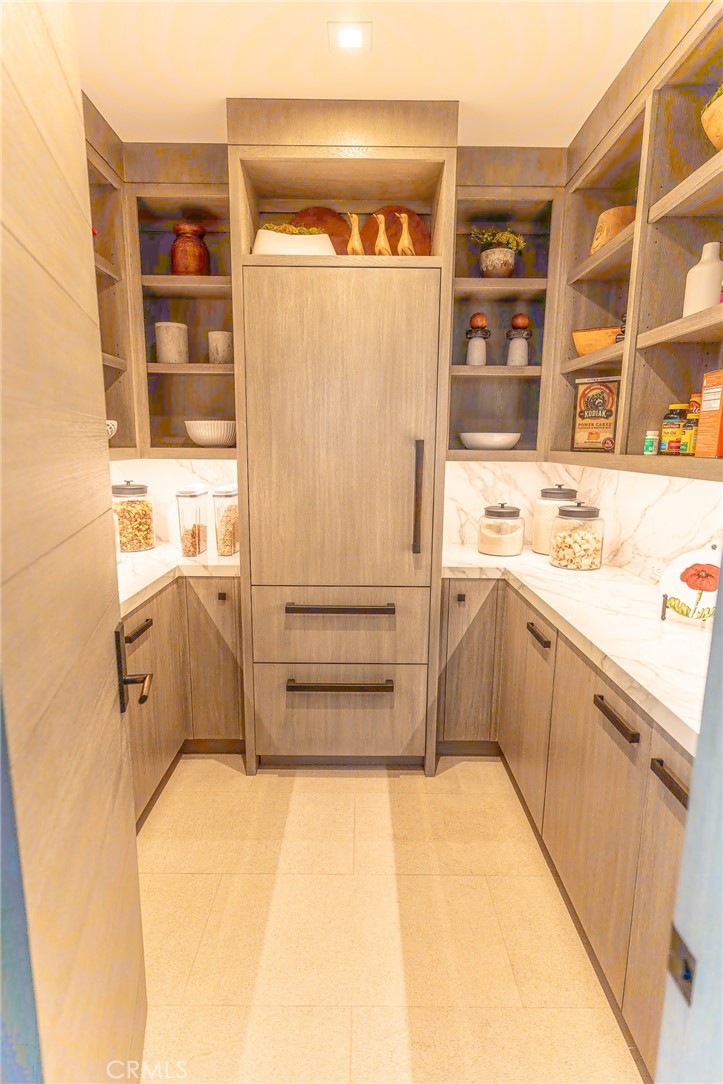 5 Pacific Ridge Place