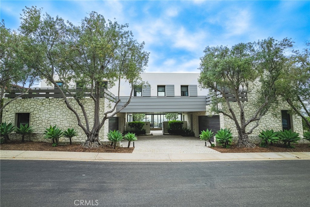 5 Pacific Ridge Place