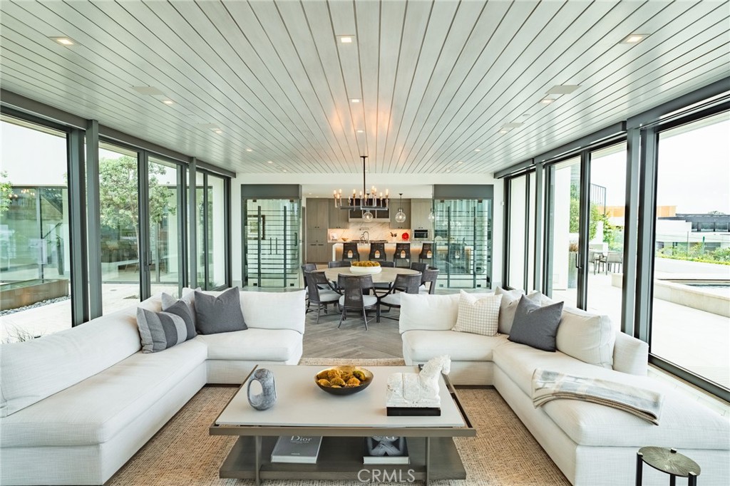 5 Pacific Ridge Place