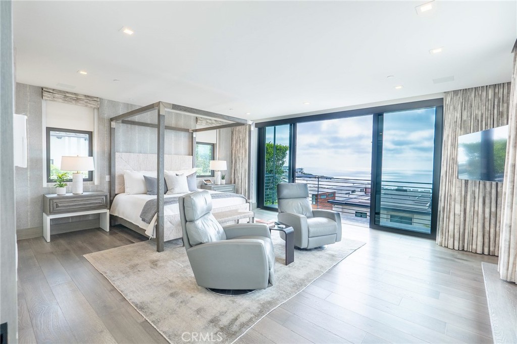 5 Pacific Ridge Place