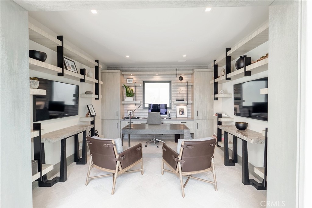 5 Pacific Ridge Place