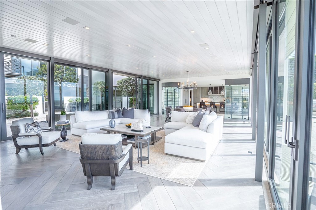 5 Pacific Ridge Place