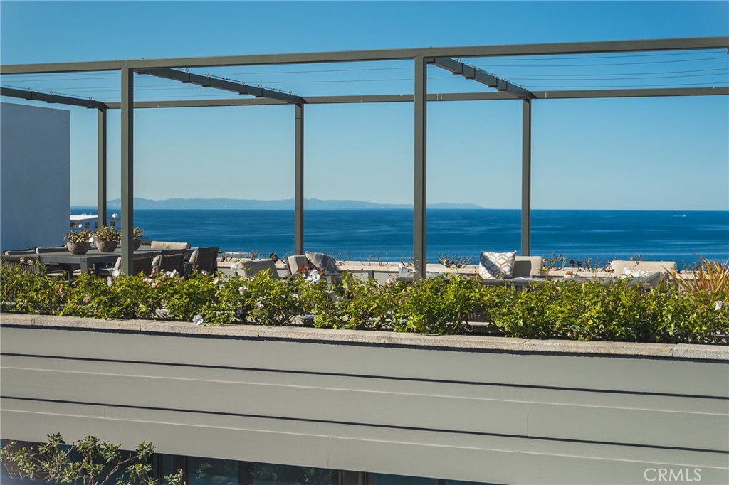 5 Pacific Ridge Place