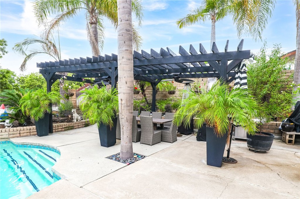 24805 Acropolis Drive