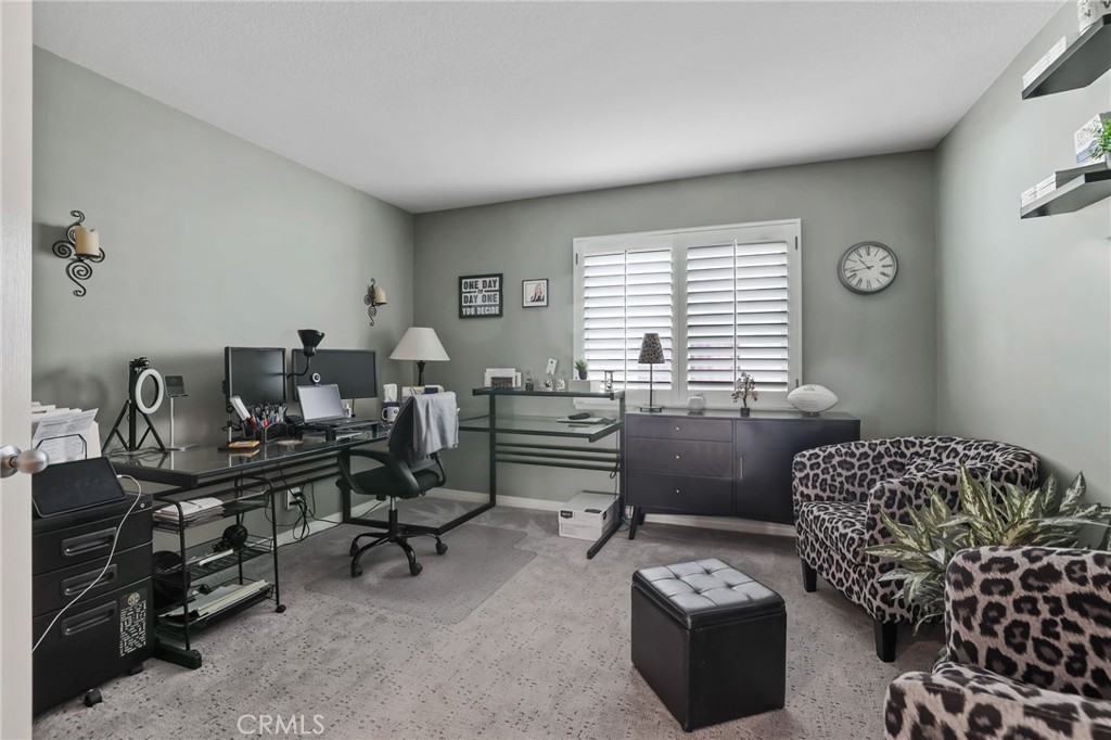 22701 Foxridge
