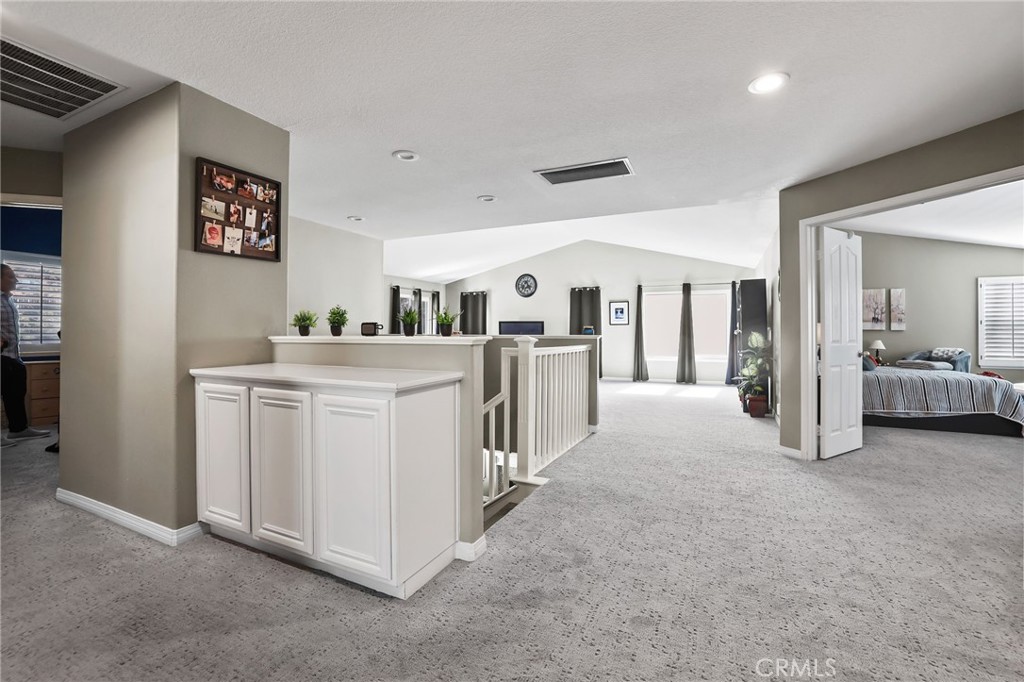 22701 Foxridge