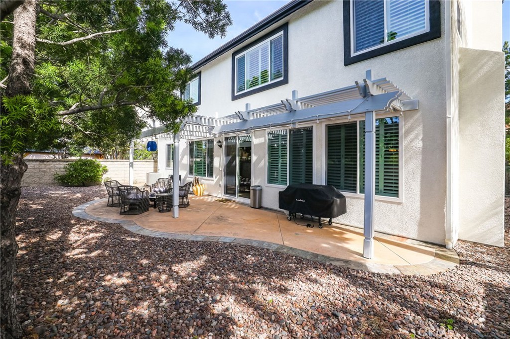 22701 Foxridge