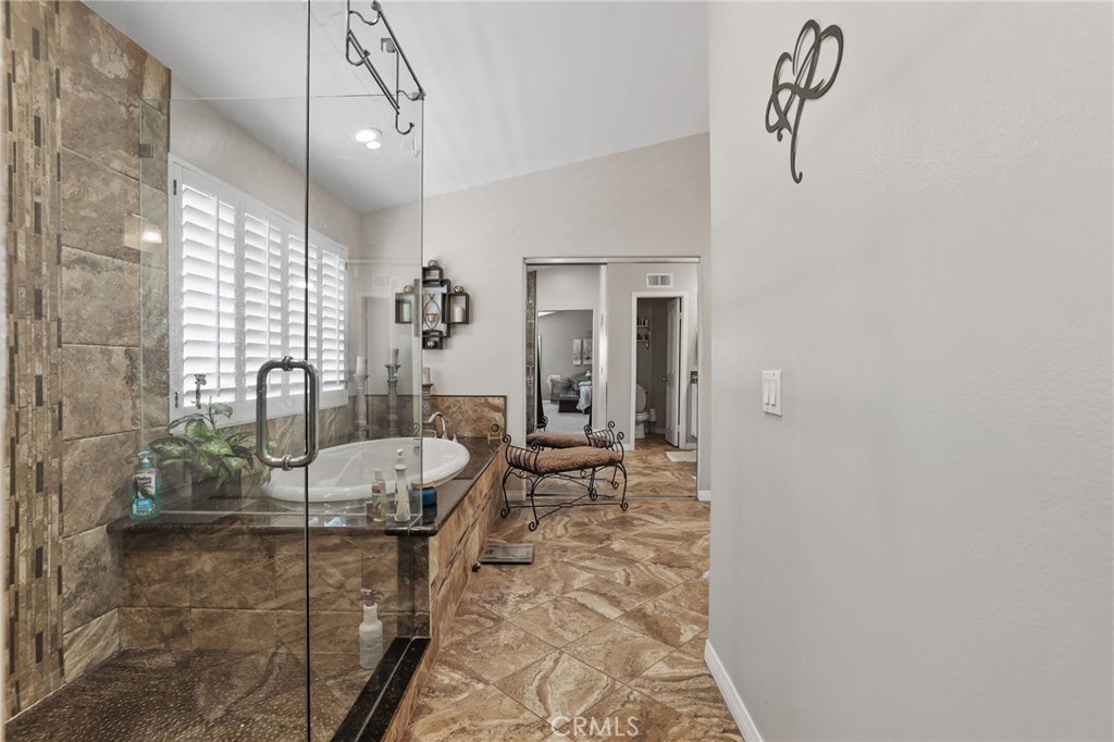 22701 Foxridge