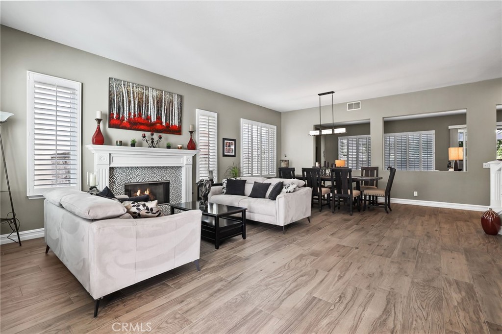 22701 Foxridge