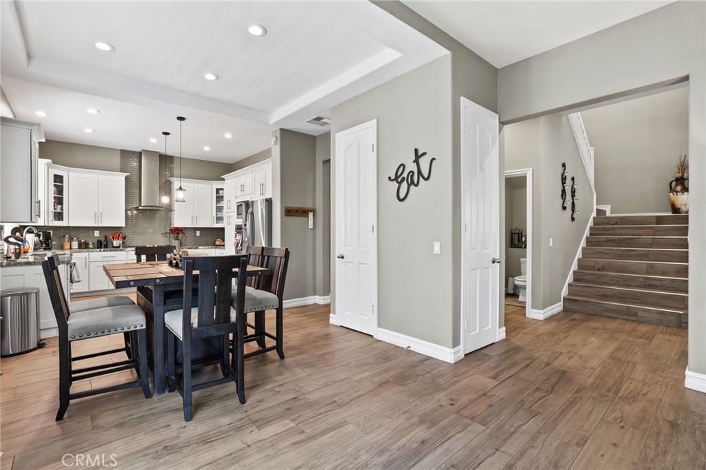 22701 Foxridge