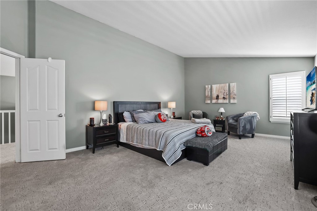 22701 Foxridge