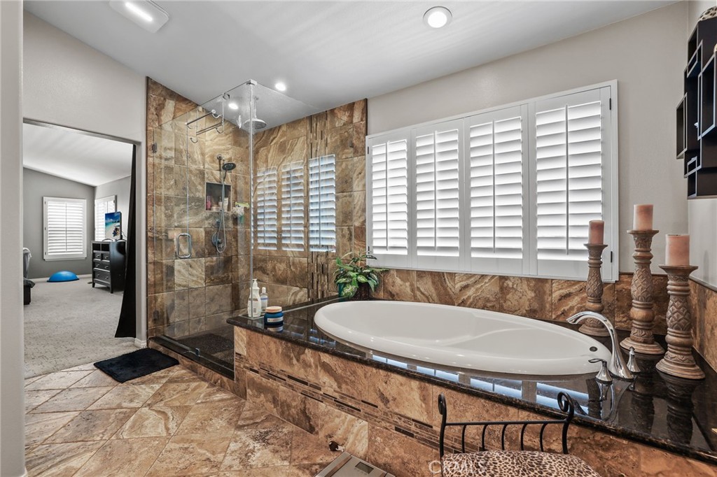 22701 Foxridge
