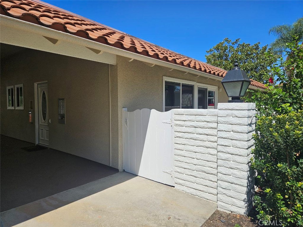 633 Avenida Sevilla P