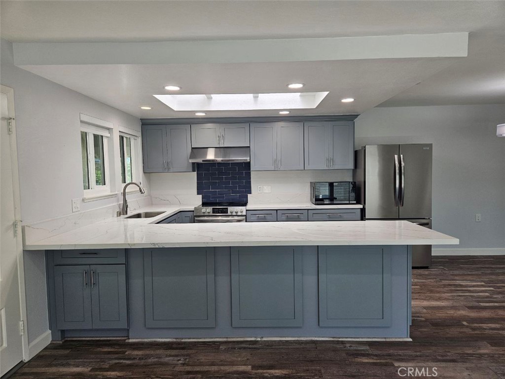 633 Avenida Sevilla P