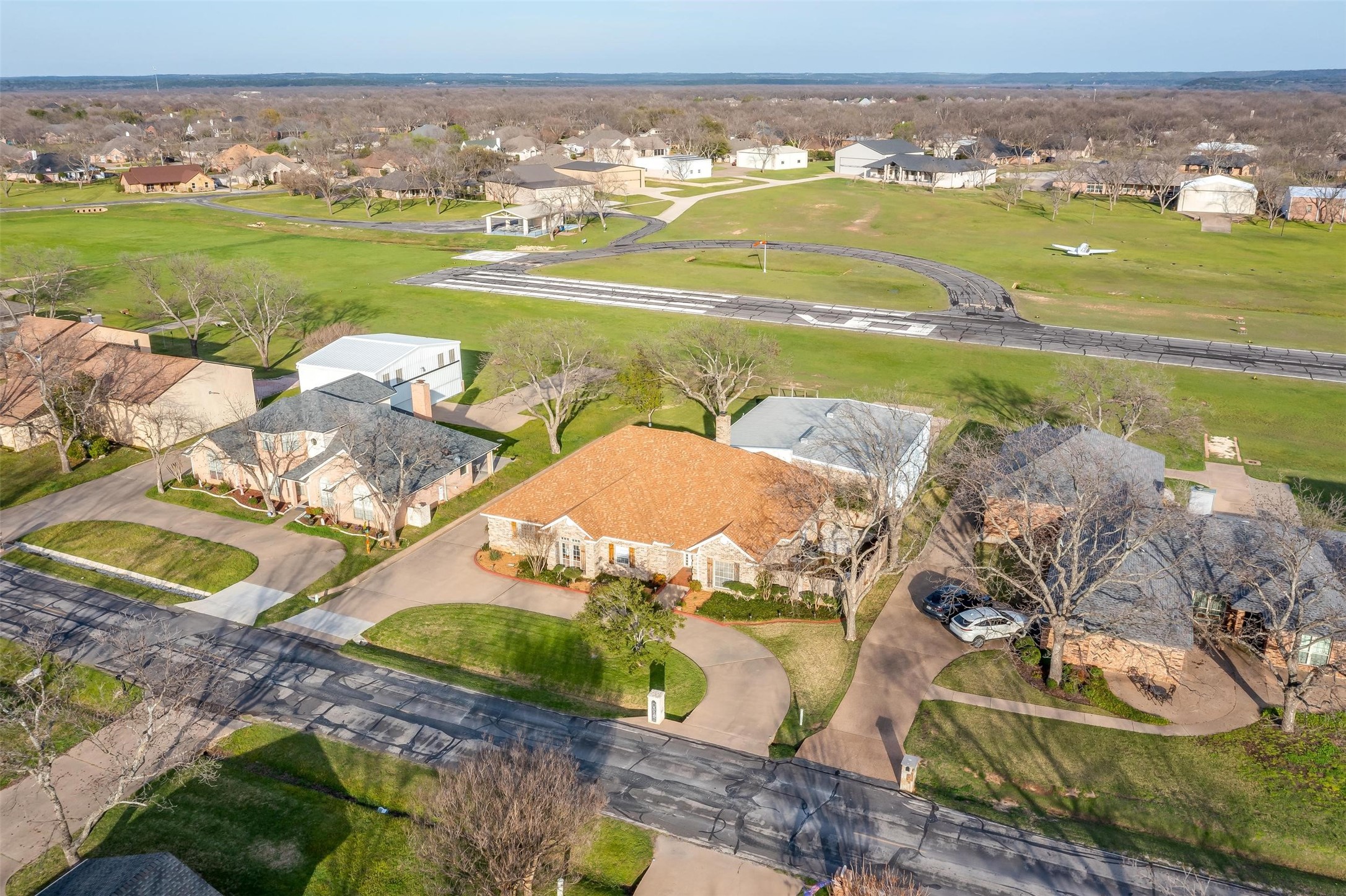 8915 Woodlawn Drive