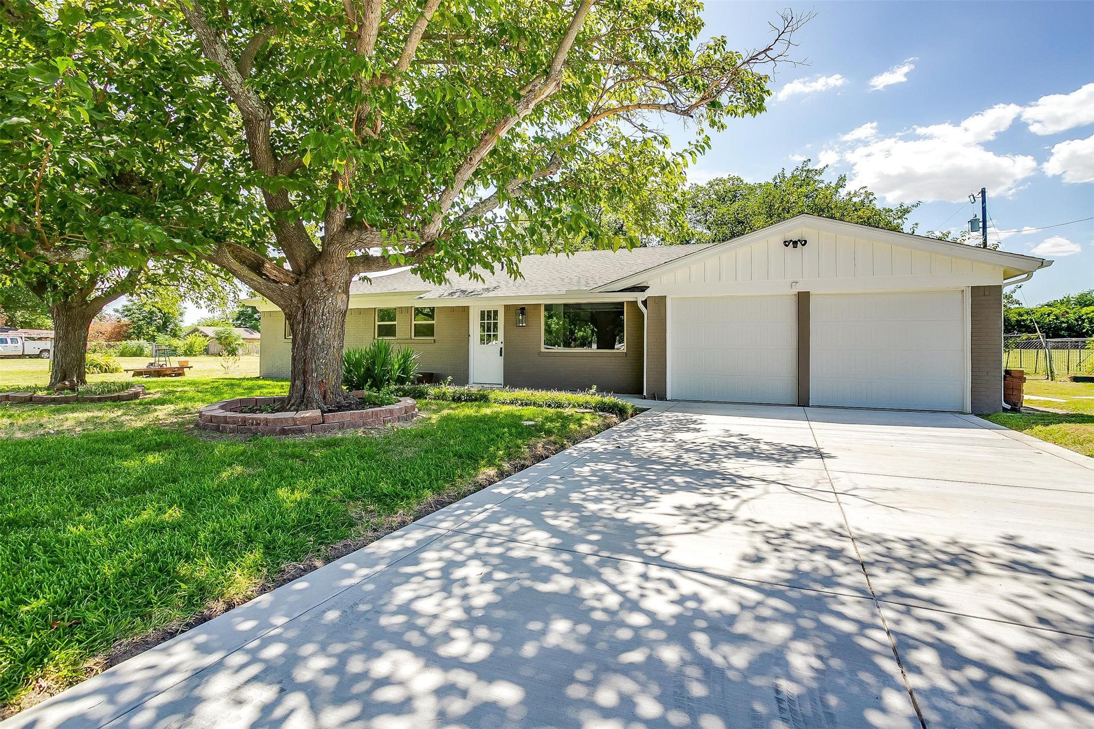6809 Little Ranch Road