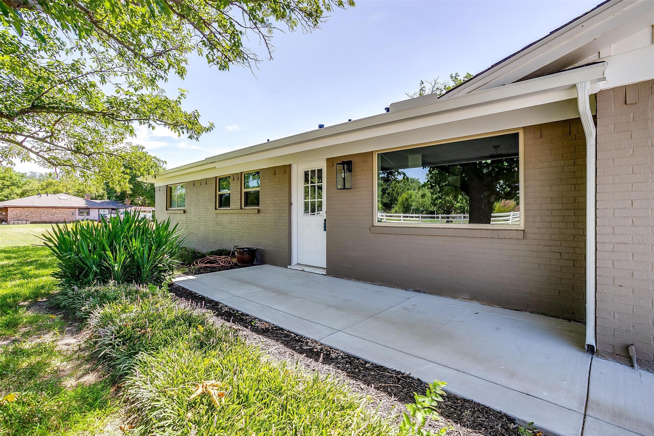 6809 Little Ranch Road