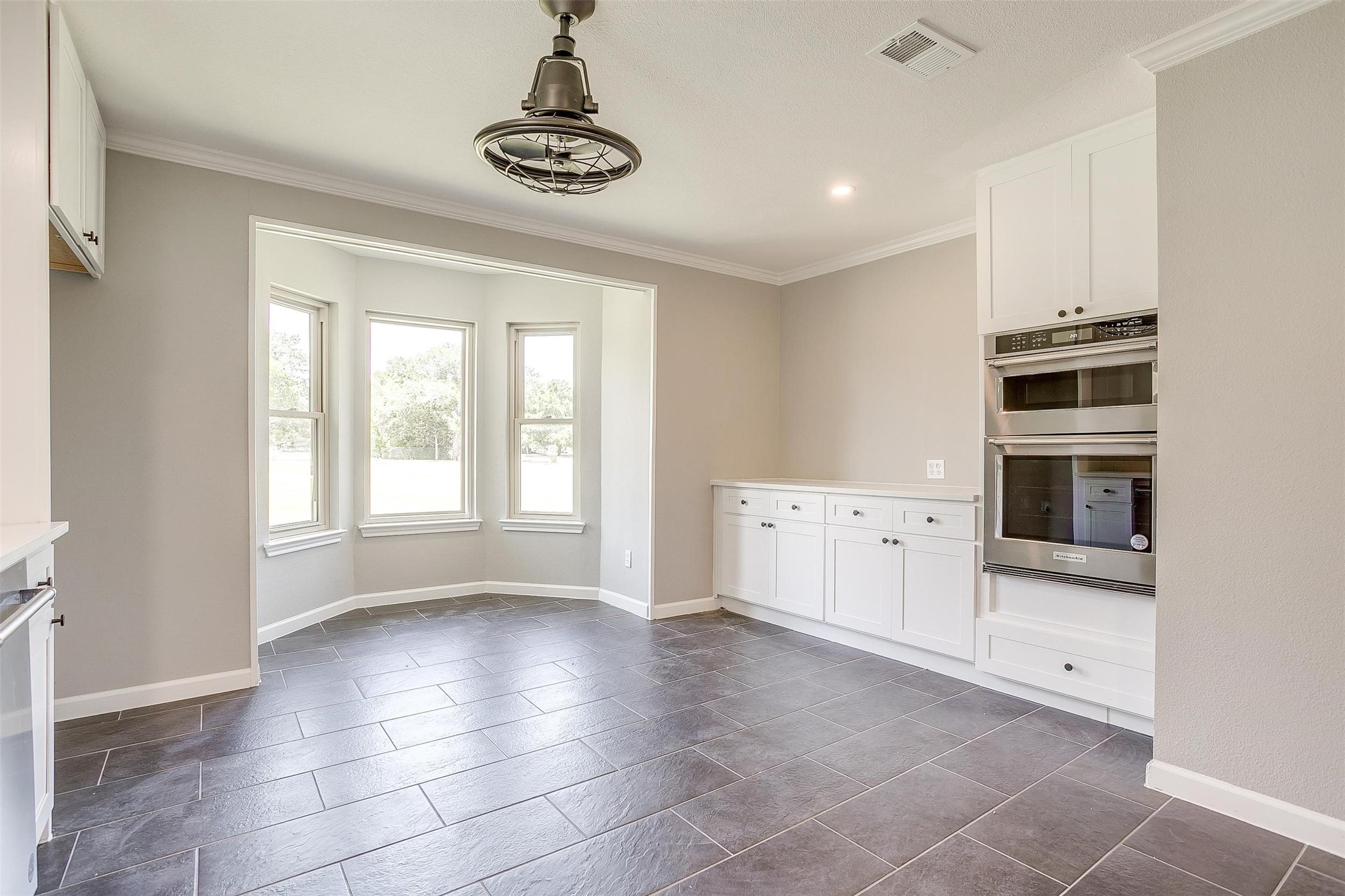 6809 Little Ranch Road